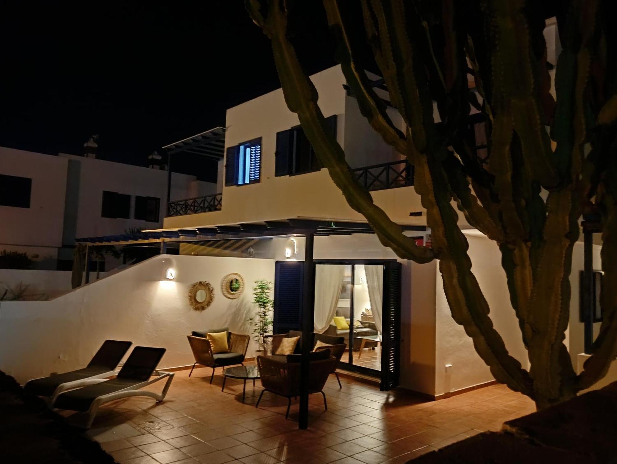 Villa Optimist Rubicon Piscina Climatizable, Frente Al Mar Playa Blanca  Esterno foto